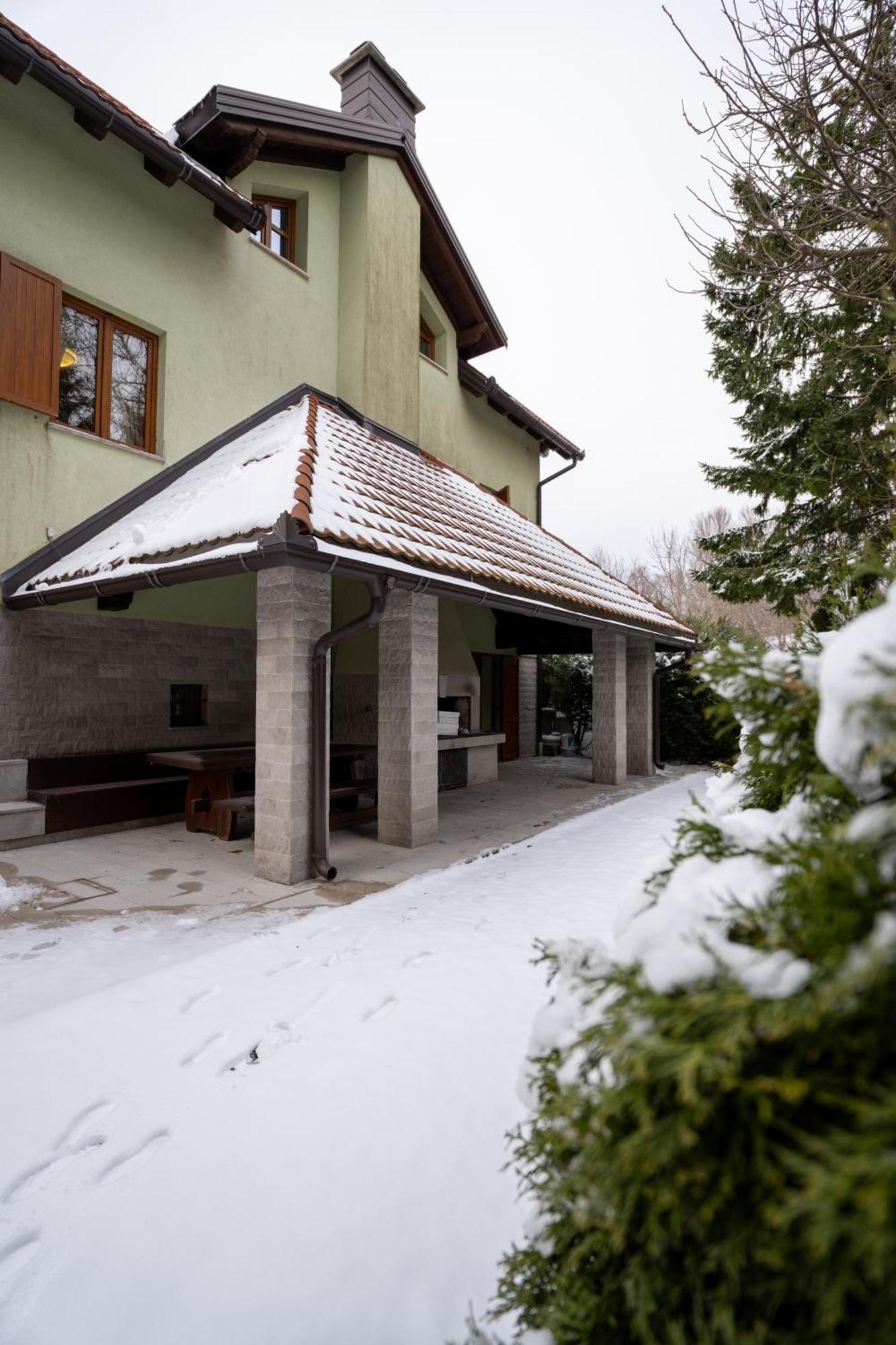 Kuca Za Odmor Cava Fuzine Villa Fužinski Benkovac Exterior photo